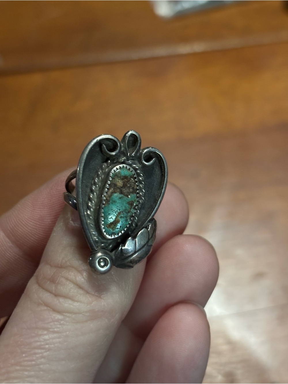 Antique Turquoise Ring Sterling Silver Native American Style handmade vintage